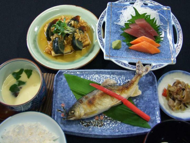 Akakura Onsen Ryokan Mogamiso Tomisawa Eksteriør bilde